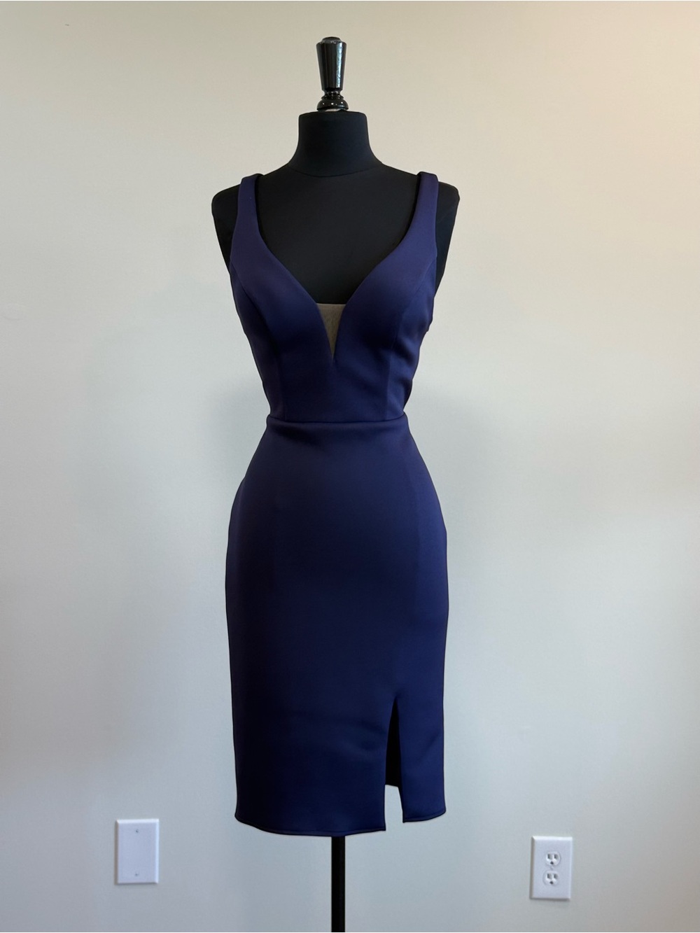 Alyce Paris Midnight Navy V-Neck Midi Sheath Dress